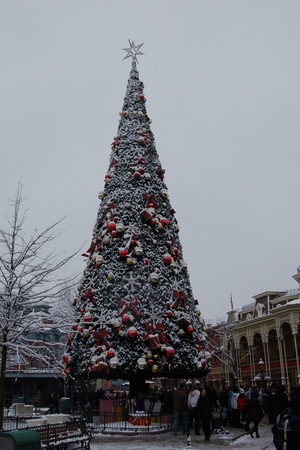 Christmas at Disneyland Paris disneyland210