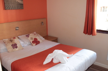 Butlins - Gold accommodation bedroom