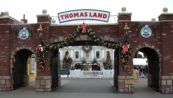 Entrance to Thomas Land at Drayton Manor UK