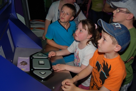 Camping at Drayton Manor campsite, with days out at DraytonManor Thomasland and Cadbury World camping4-cadburyworld06