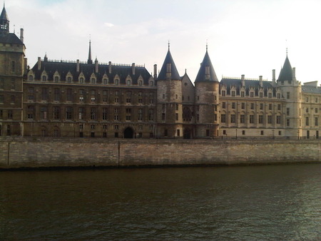 Paris landmarks 12_La_Conciergerie