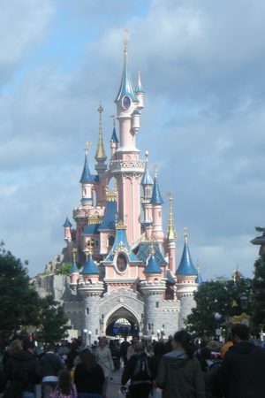 Holiday in Paris and day out at Disneyland Paris paris_disneyland02