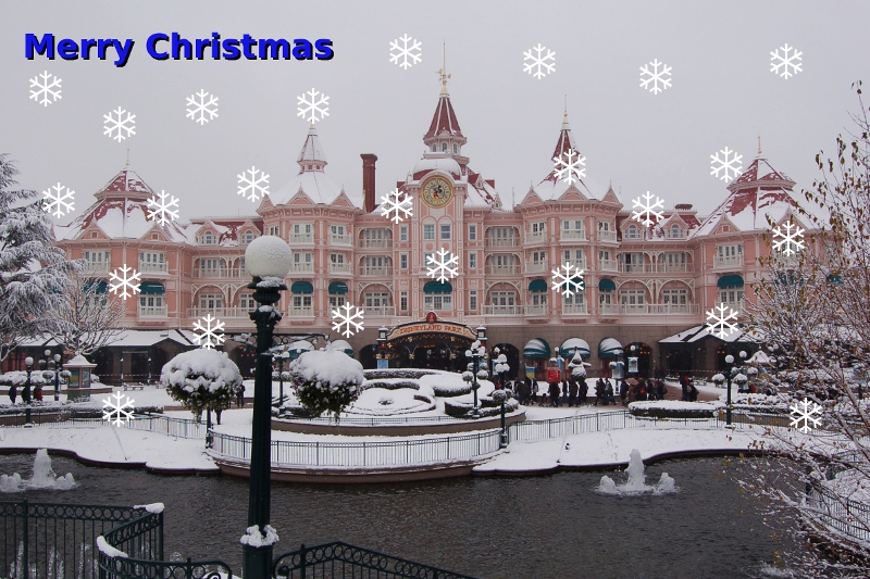Christmas picture 2010 - Disneyland Paris in snow